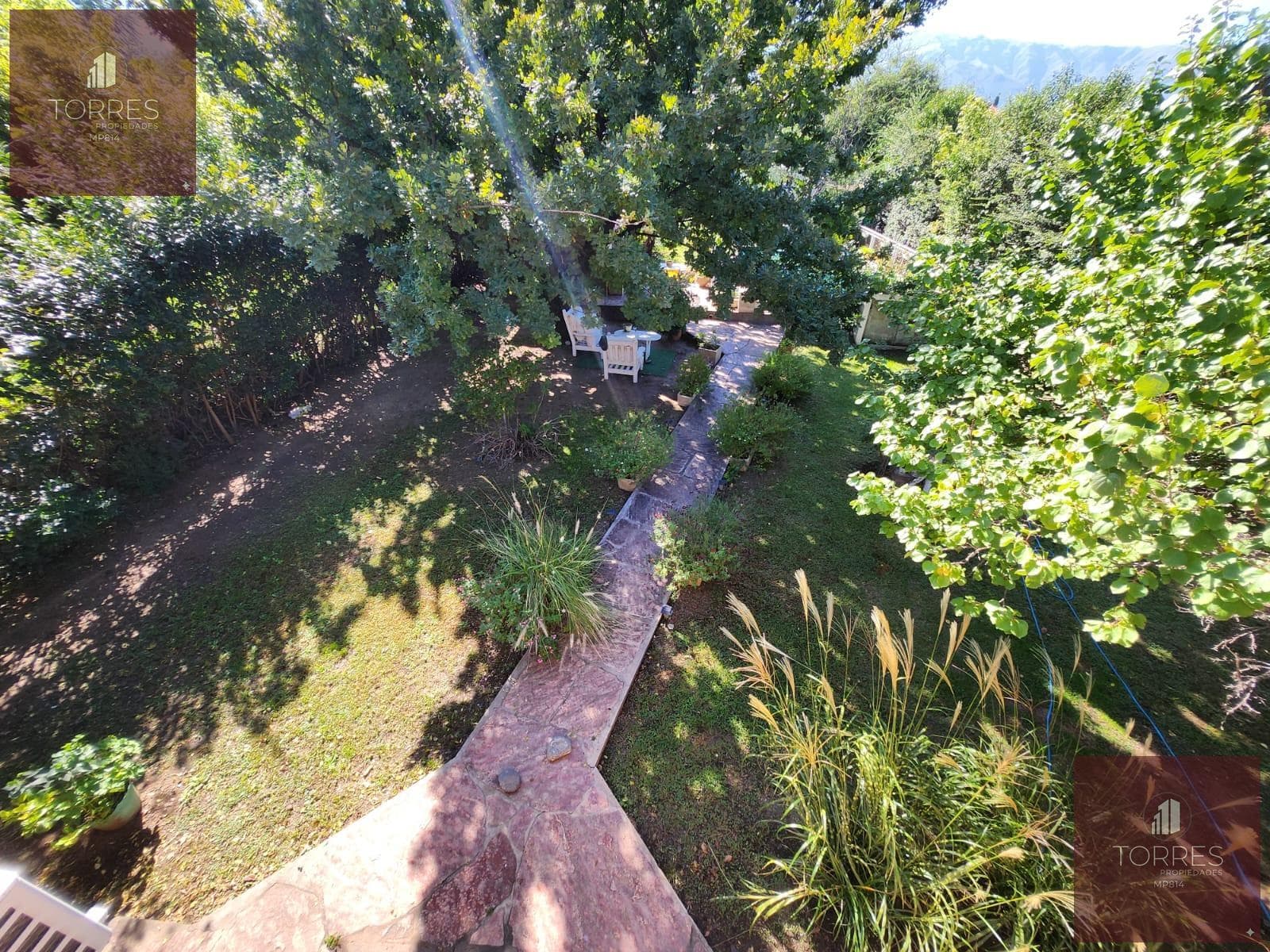 HOUSE FOR SALE IN MERLO, SAN LUIS. HEATED POOL, TERRACE, BARBECUE AREA