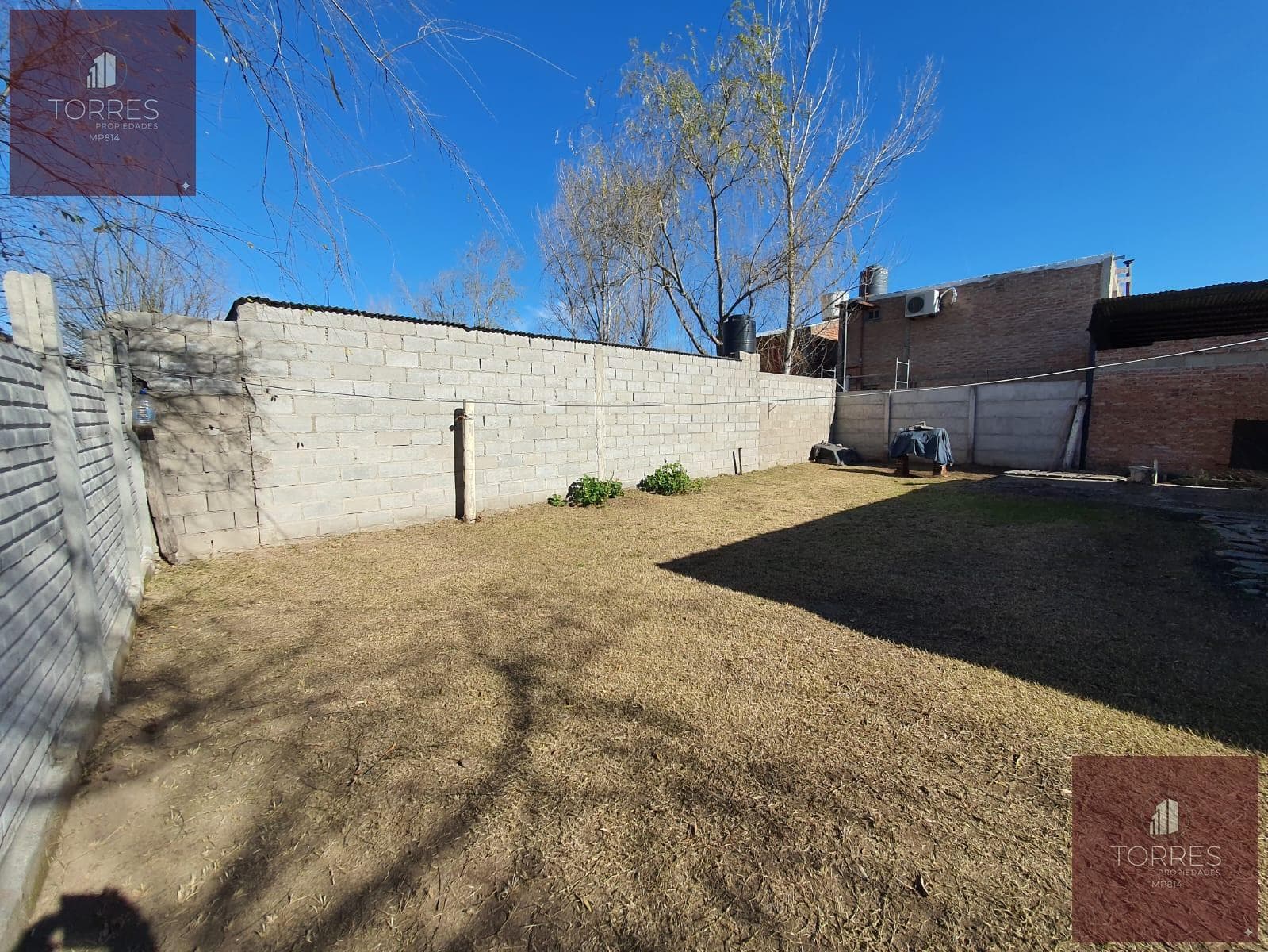 HOUSE FOR SALE IN VILLA MERCEDES, CUNA DE ALCONES II