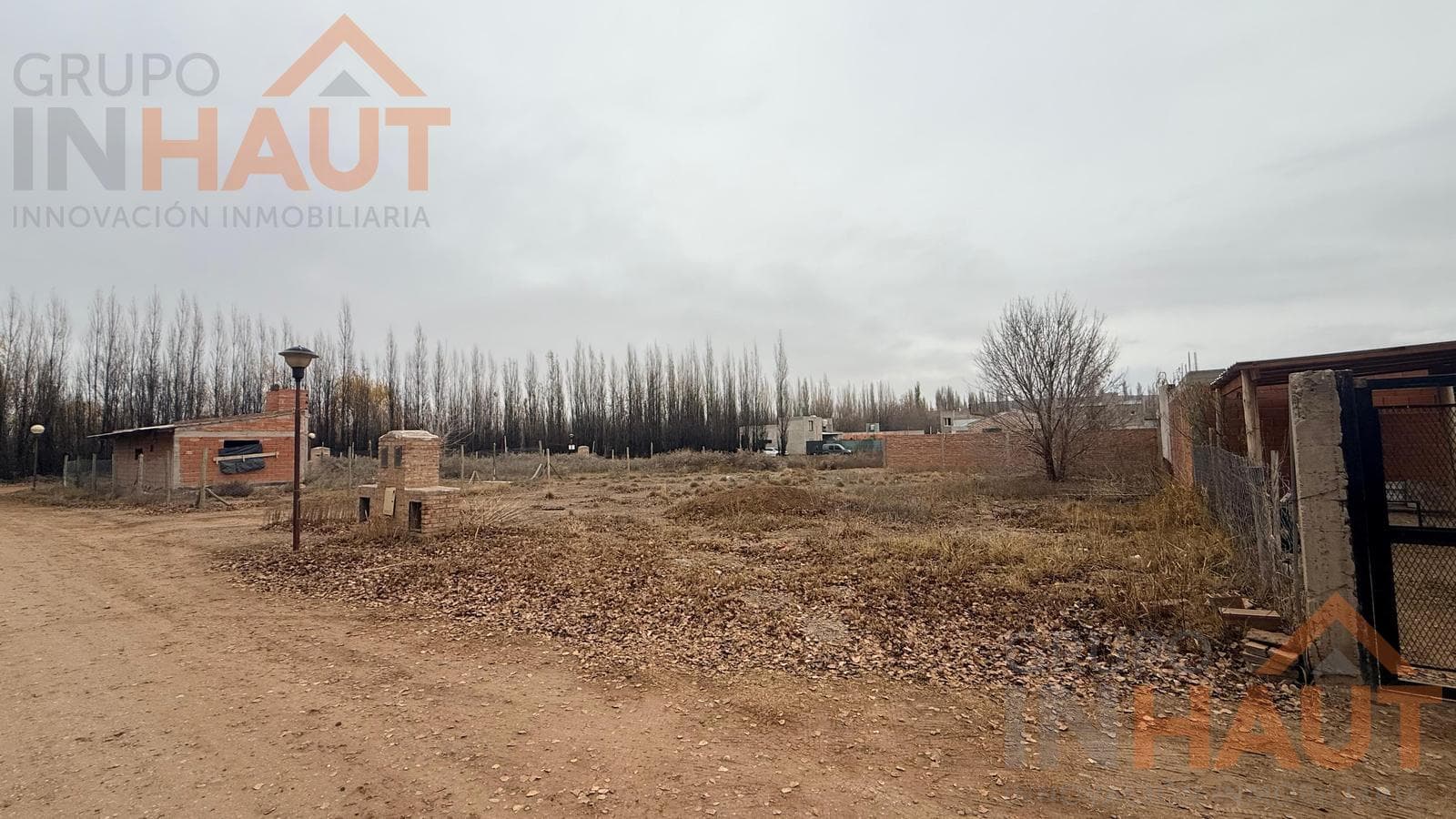 LAND FOR SALE IN PLOTTIER