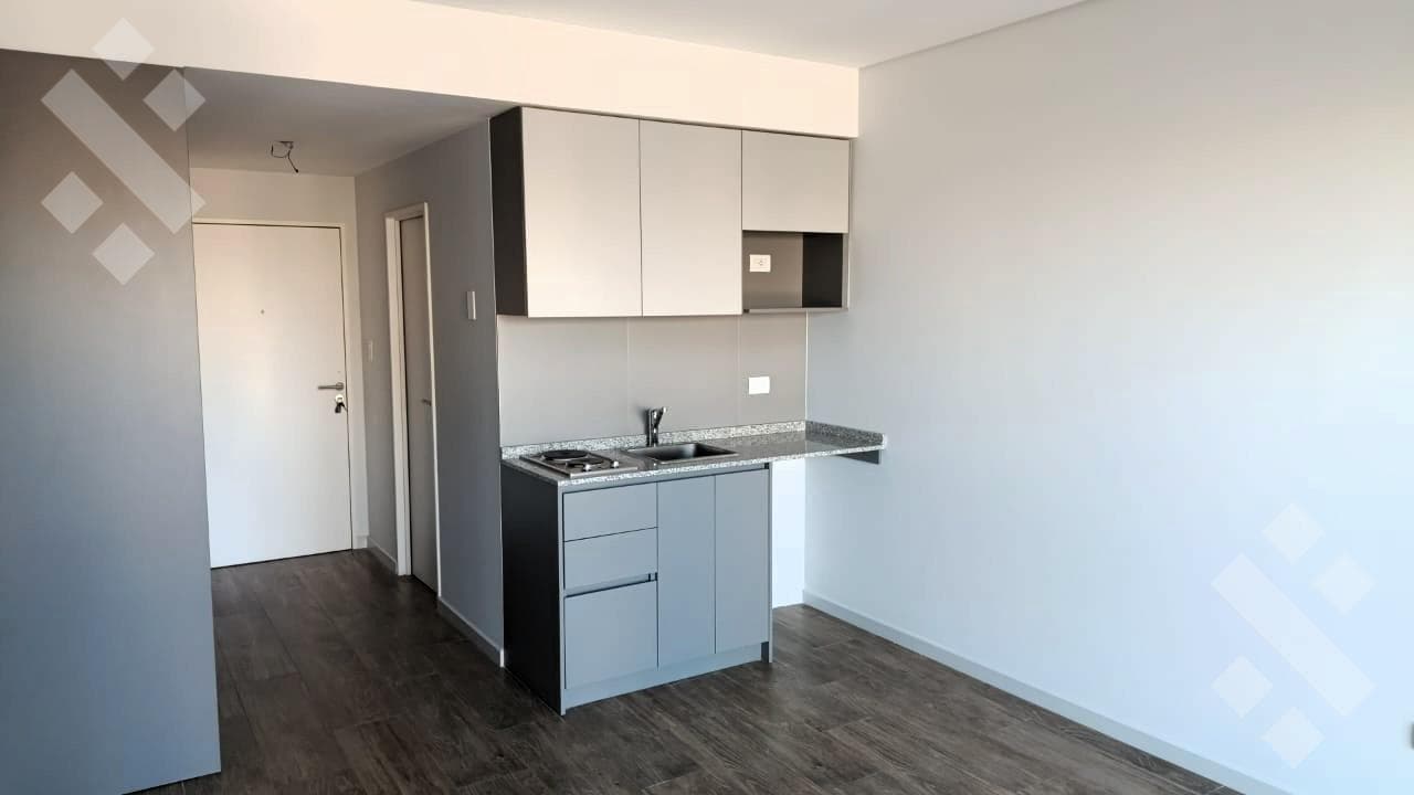 Studio Apartment for Rent at M Tower