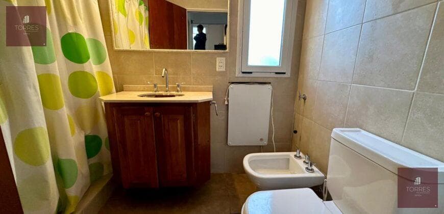HOUSE FOR SALE IN THE LAS CASCADAS NEIGHBORHOOD. CARPINTERIA, SAN LUIS