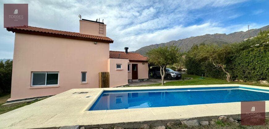 HOUSE FOR SALE IN THE LAS CASCADAS NEIGHBORHOOD. CARPINTERIA, SAN LUIS