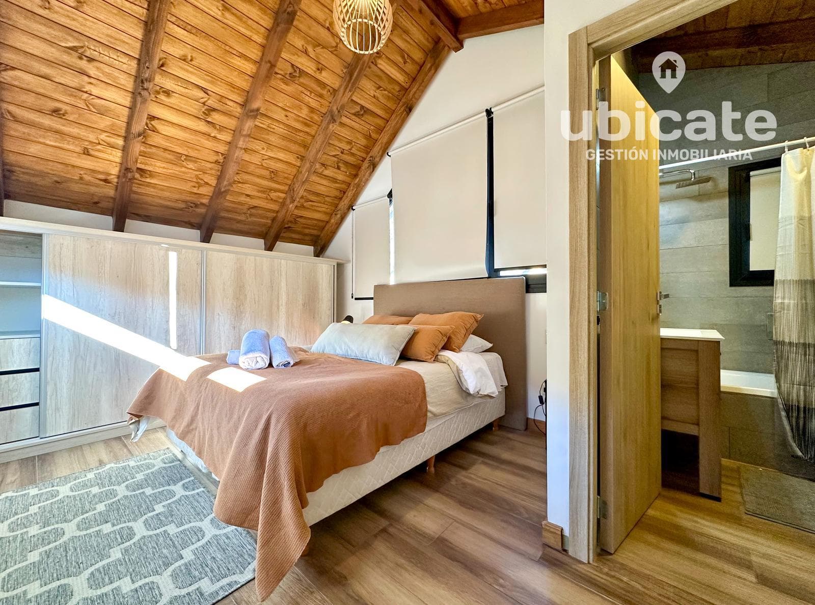 Furnished triplex house for long-term rent