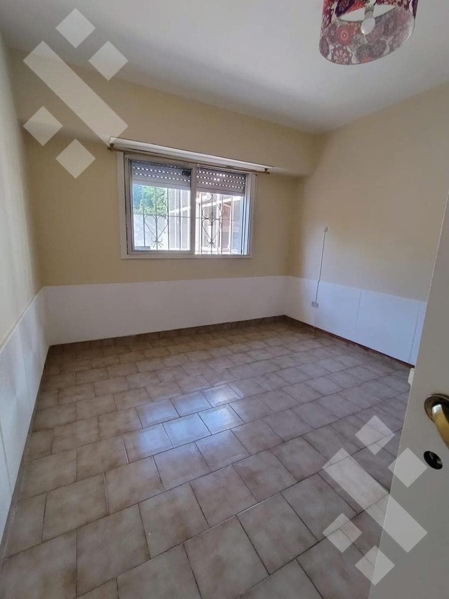 3-Bedroom House for Sale on the Ground Floor - Cumelen Neighborhood, Neuquén