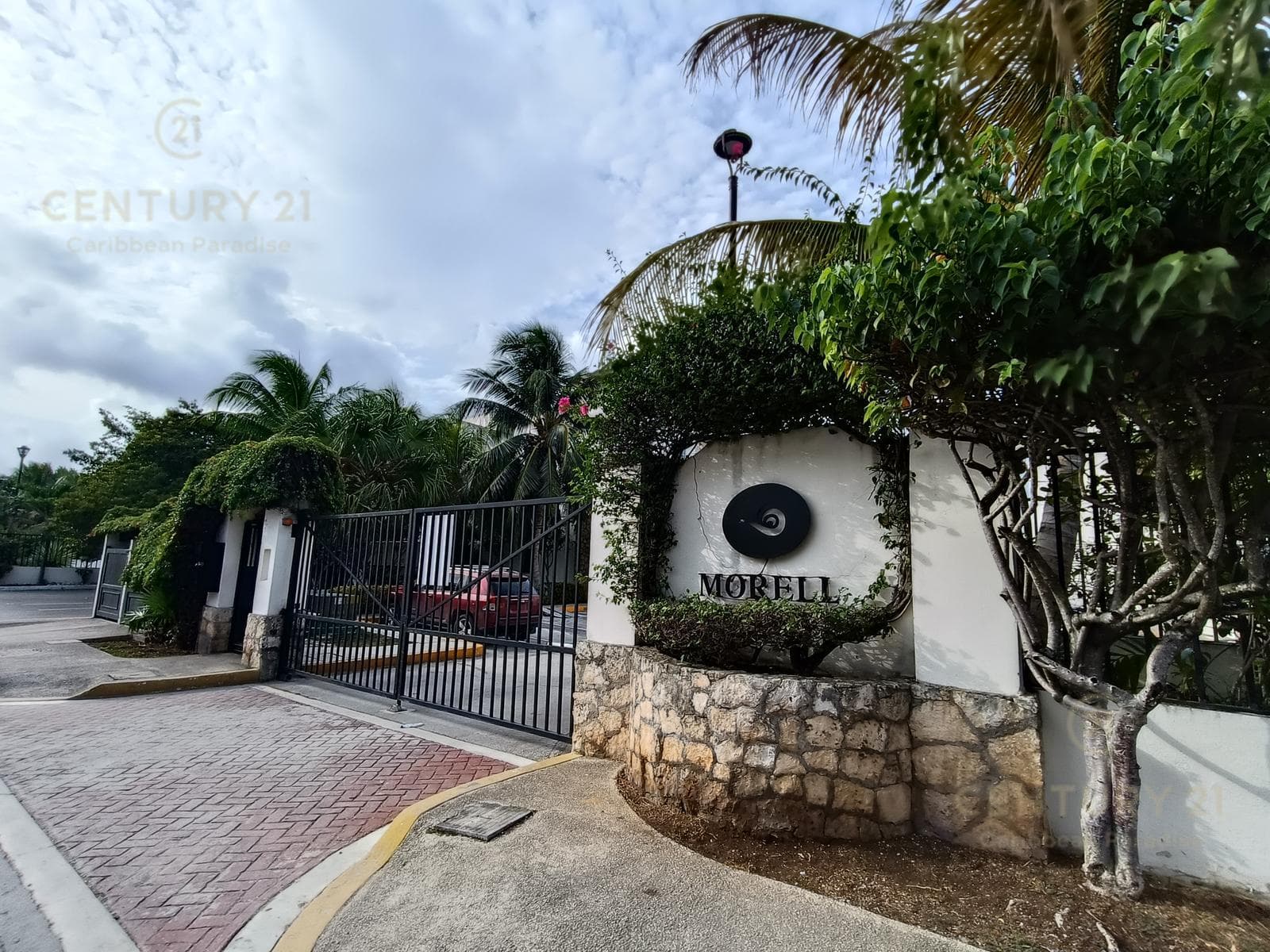 Ground Floor Apartment for Sale | Real Ibiza | Playa del Carmen P4628