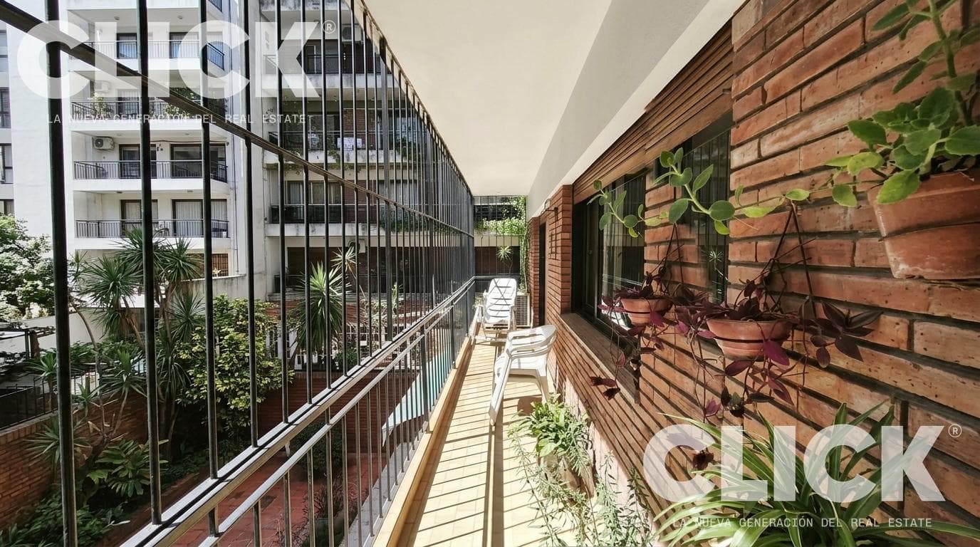 For Sale - 4-room apartment with separate guest quarters, attached garage, and storage room - Belgrano