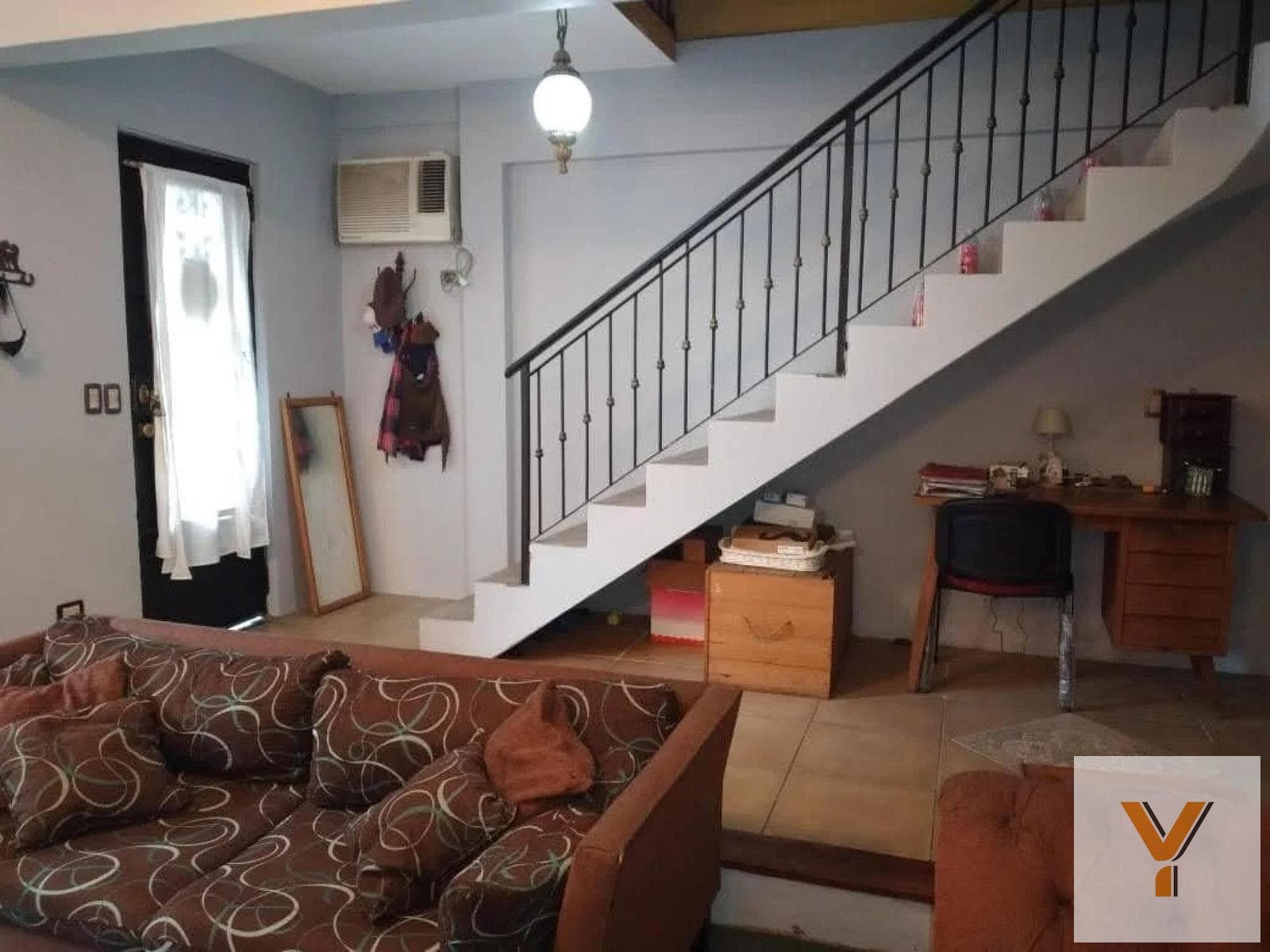 House for Rent - 2 Bedrooms, 2 Bathrooms - 200 meters - Lomas de Zamora (District)