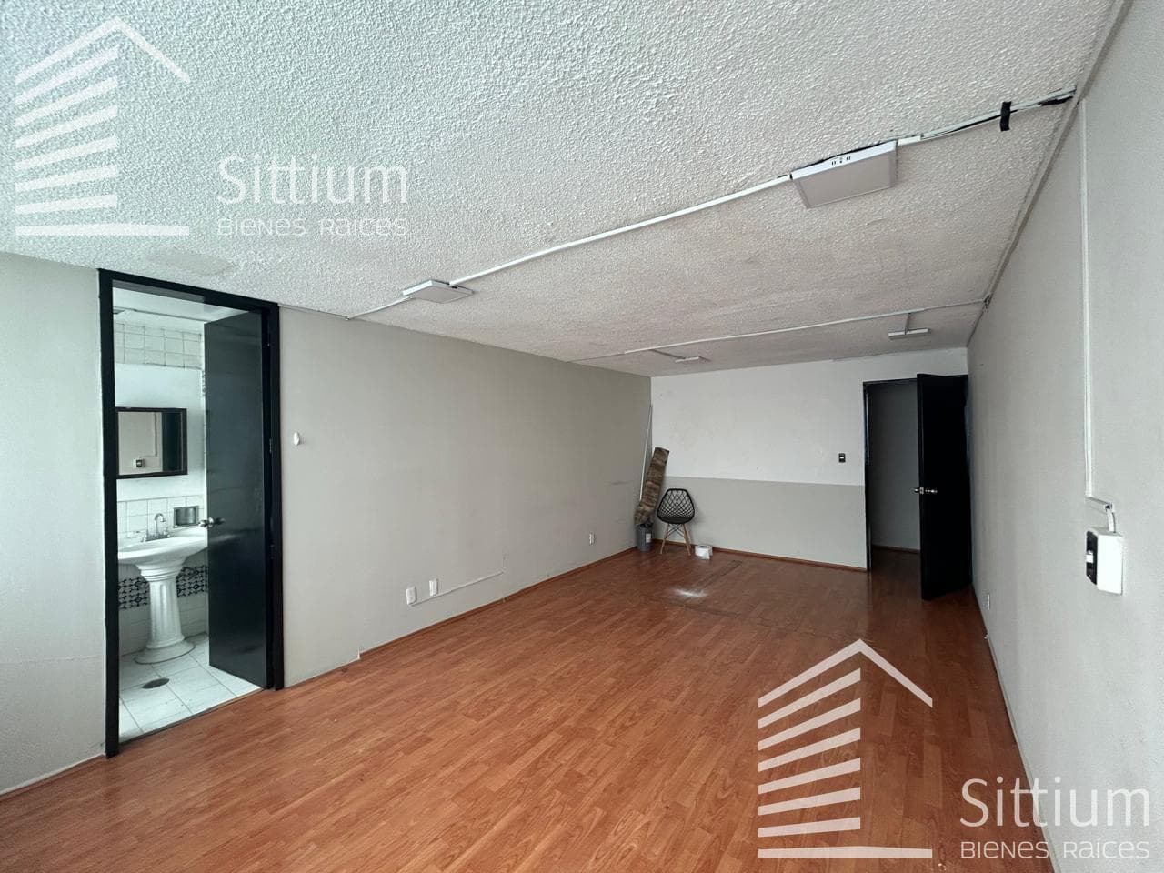 Office for Rent - Rio Elba - 35 m² - 6th Floor