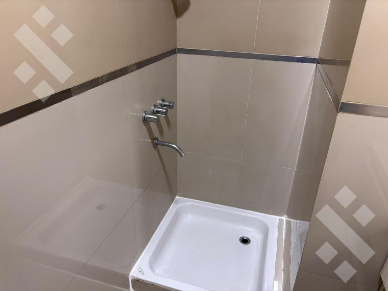 STUDIO APARTMENT FOR RENT AT 200 DEWEY STREET, RENOVA BUILDING