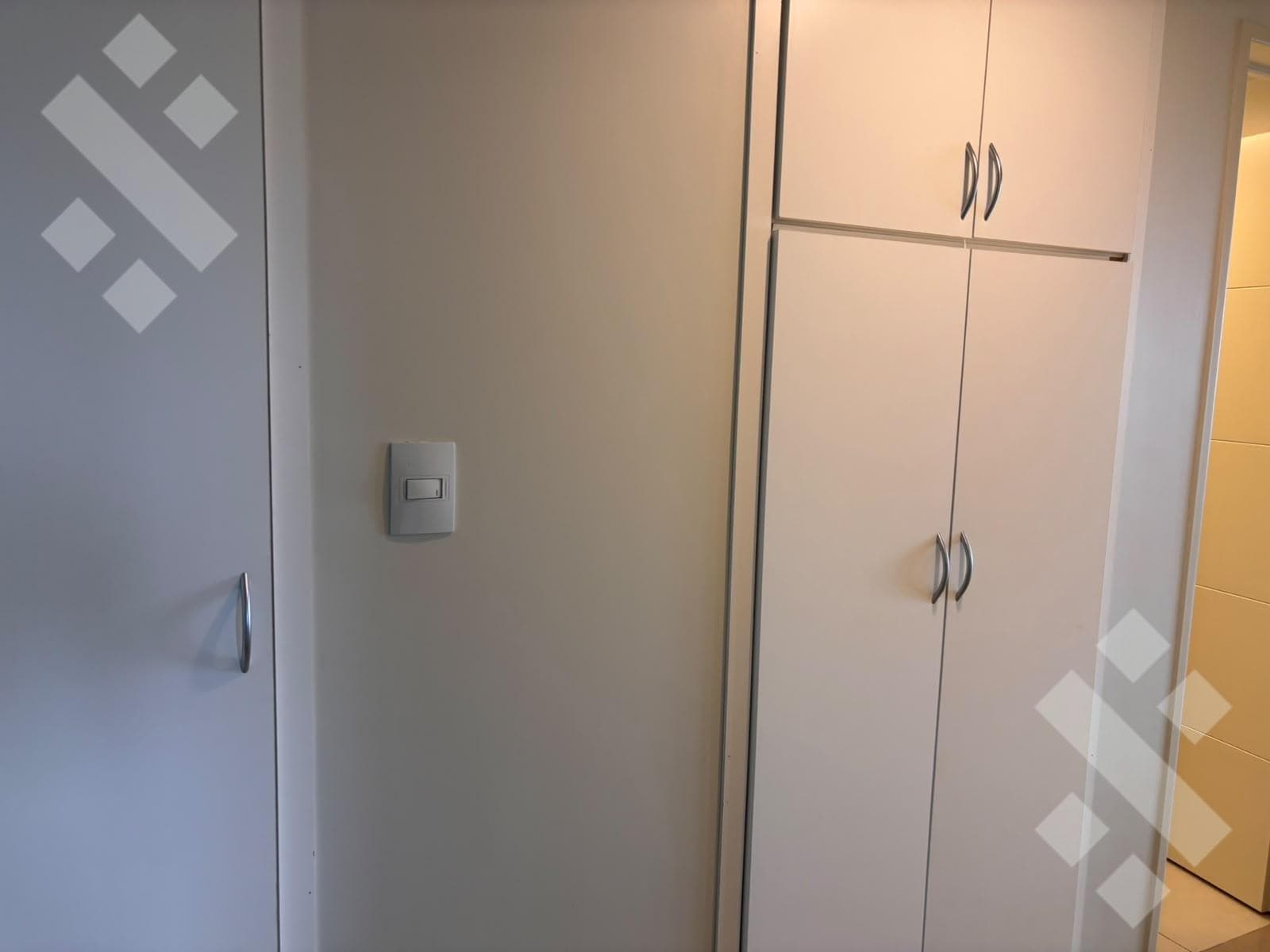 FURNISHED 2-BEDROOM APARTMENT FOR RENT WITH GARAGE IN THE GEMMA II BUILDING - LELOIR AND ENTRE RIOS