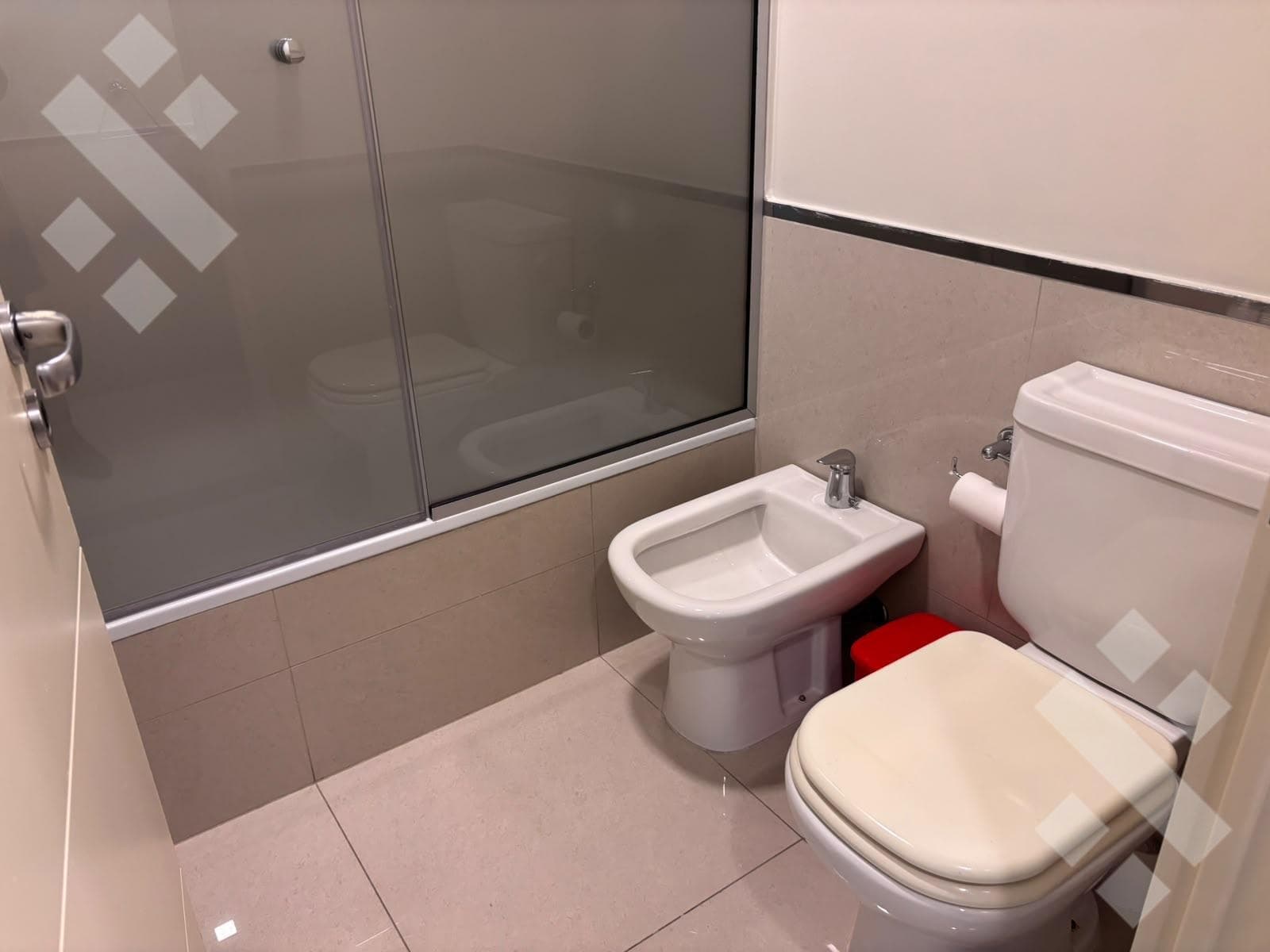 FURNISHED 2-BEDROOM APARTMENT FOR RENT WITH GARAGE IN THE GEMMA II BUILDING - LELOIR AND ENTRE RIOS