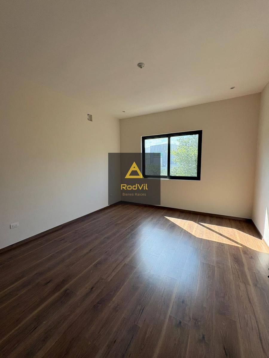 House for Sale in La Joya Residencial