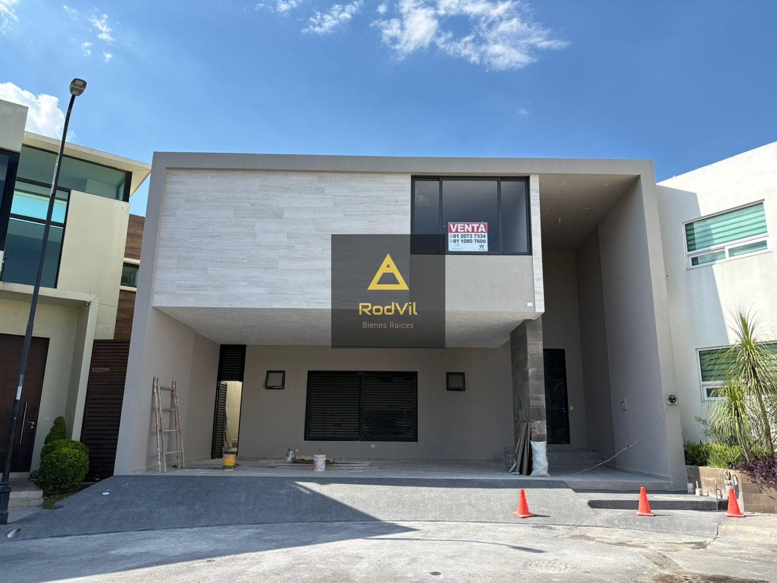 House for Sale in La Joya Residencial
