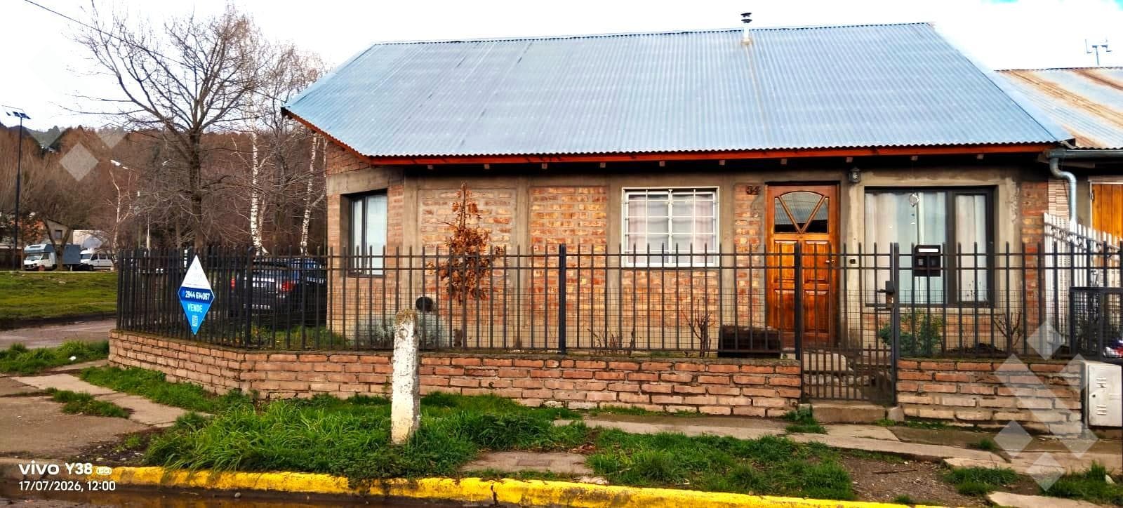 2-Bedroom House for Sale - MORTGAGE ELIGIBLE - Las Rosas Neighborhood - San Martín de los Andes, San Martín