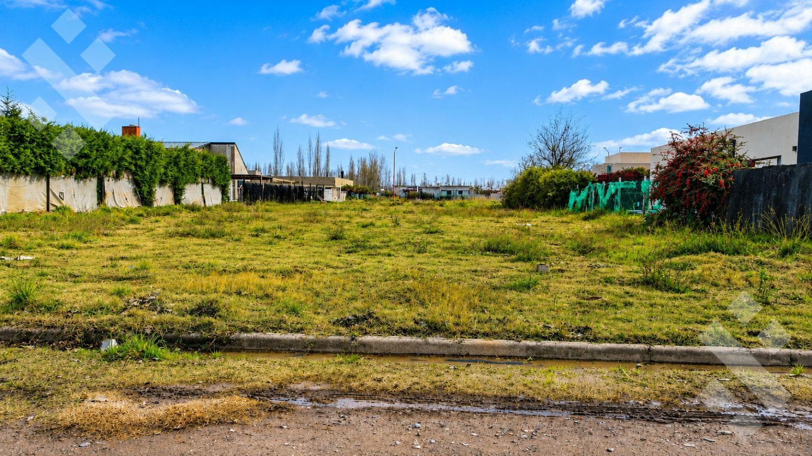 LAND FOR SALE IN MANZANAR GUINÉZ
