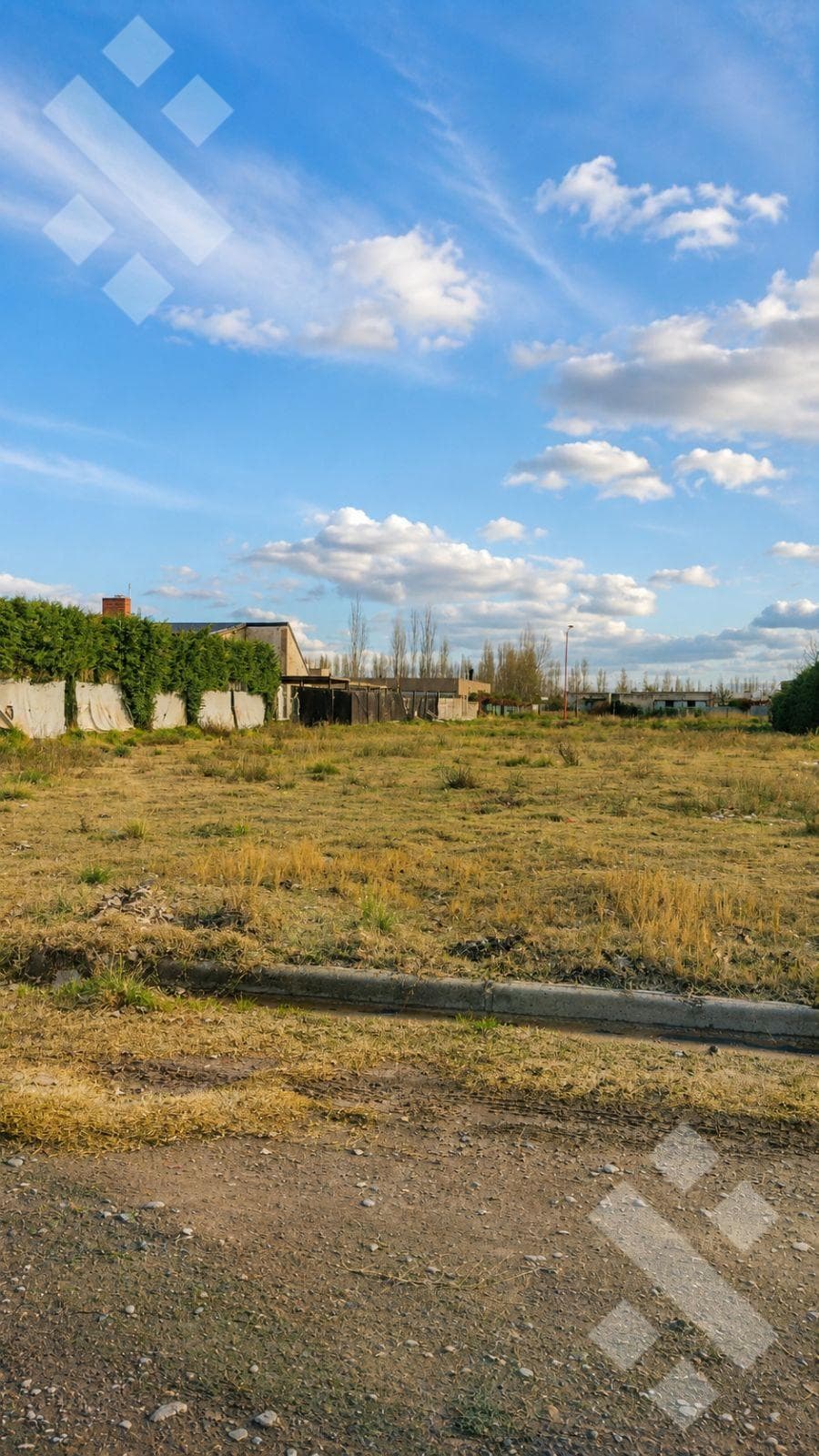 LAND FOR SALE IN MANZANAR GUINÉZ