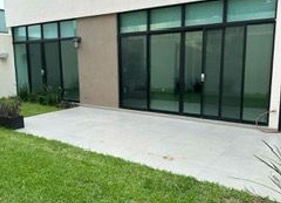 House for Rent in a Subdivision in the El Vergel Residential Community