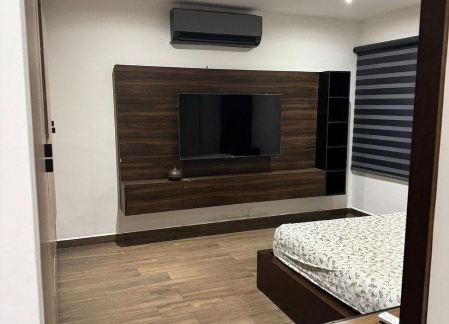 Apartment for Rent in Fuentes del Valle
