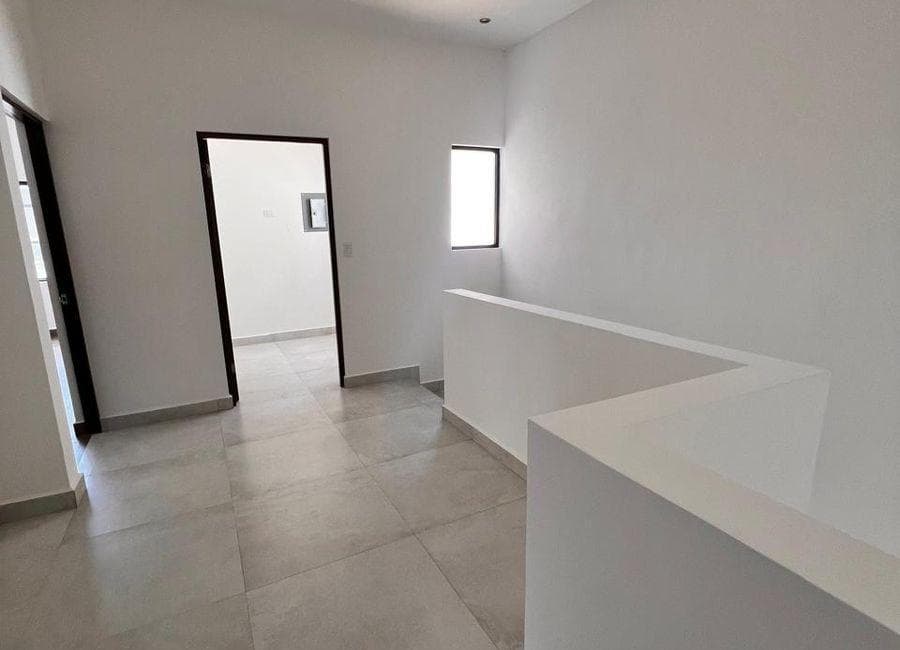 House for Rent in a Subdivision in Condado de Asturias