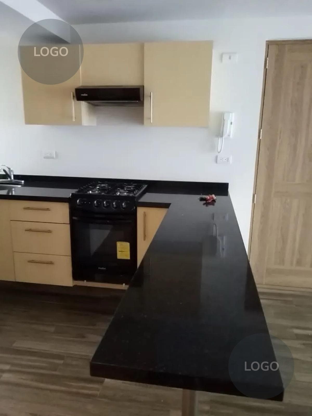 Apartment - Del Valle Centro