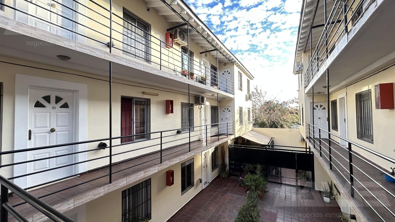 APARTMENT | 2 ROOMS | QUALIFIES FOR MORTGAGE | COMPLEX | SEMI-BUILT-IN KITCHEN | MORÓN