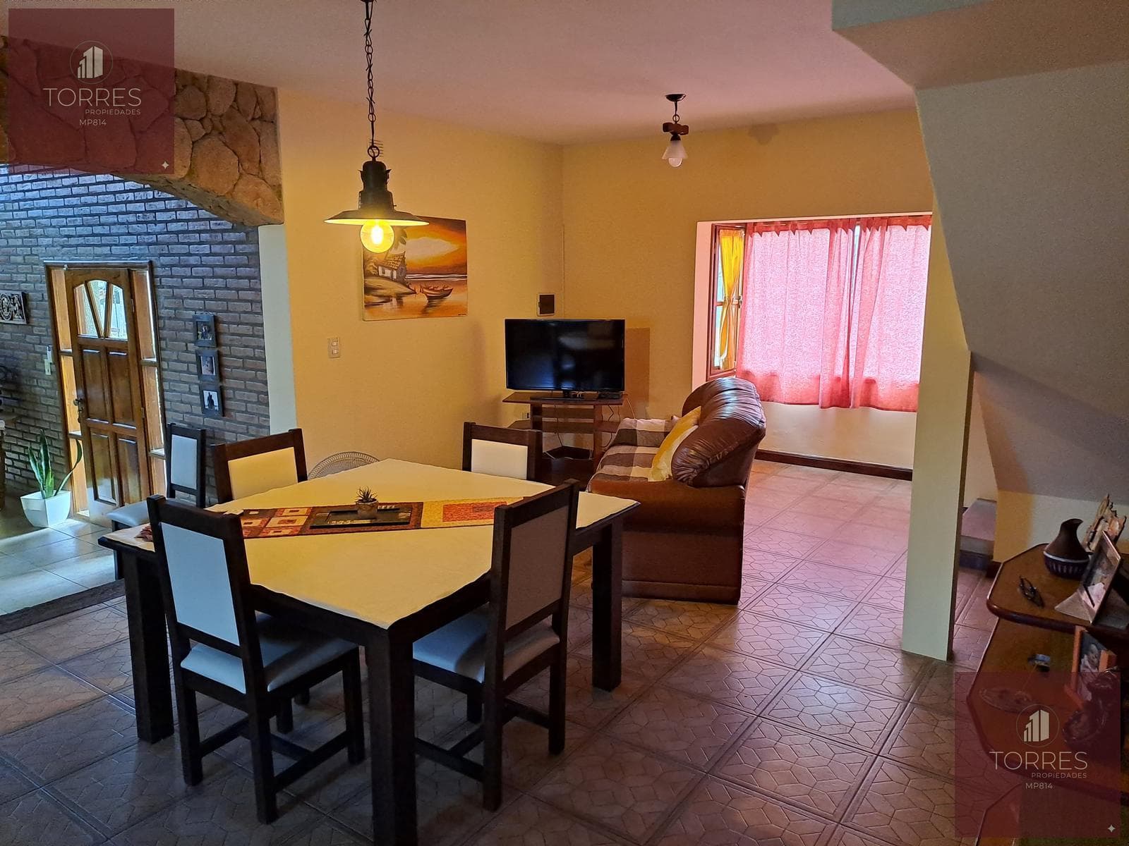FOR SALE: HOUSE AND COMMERCIAL SPACE IN CENTRAL MERLO, SAN LUIS—3 BEDROOMS