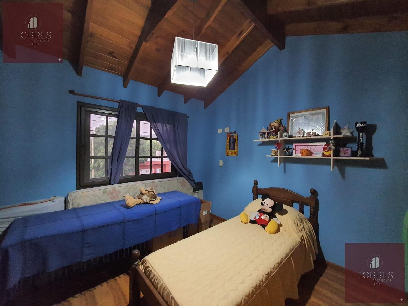 FOR SALE: HOUSE AND COMMERCIAL SPACE IN CENTRAL MERLO, SAN LUIS—3 BEDROOMS