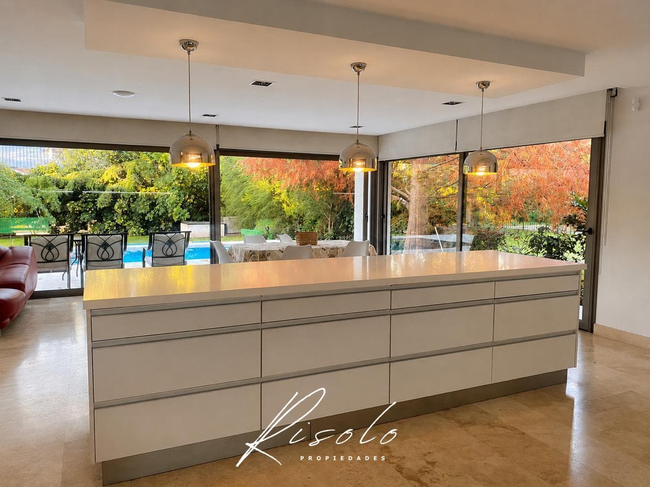 El Barranco - Exclusive Designer Home, Lake, and Nature Just 400 Meters from the Pan-American Highway