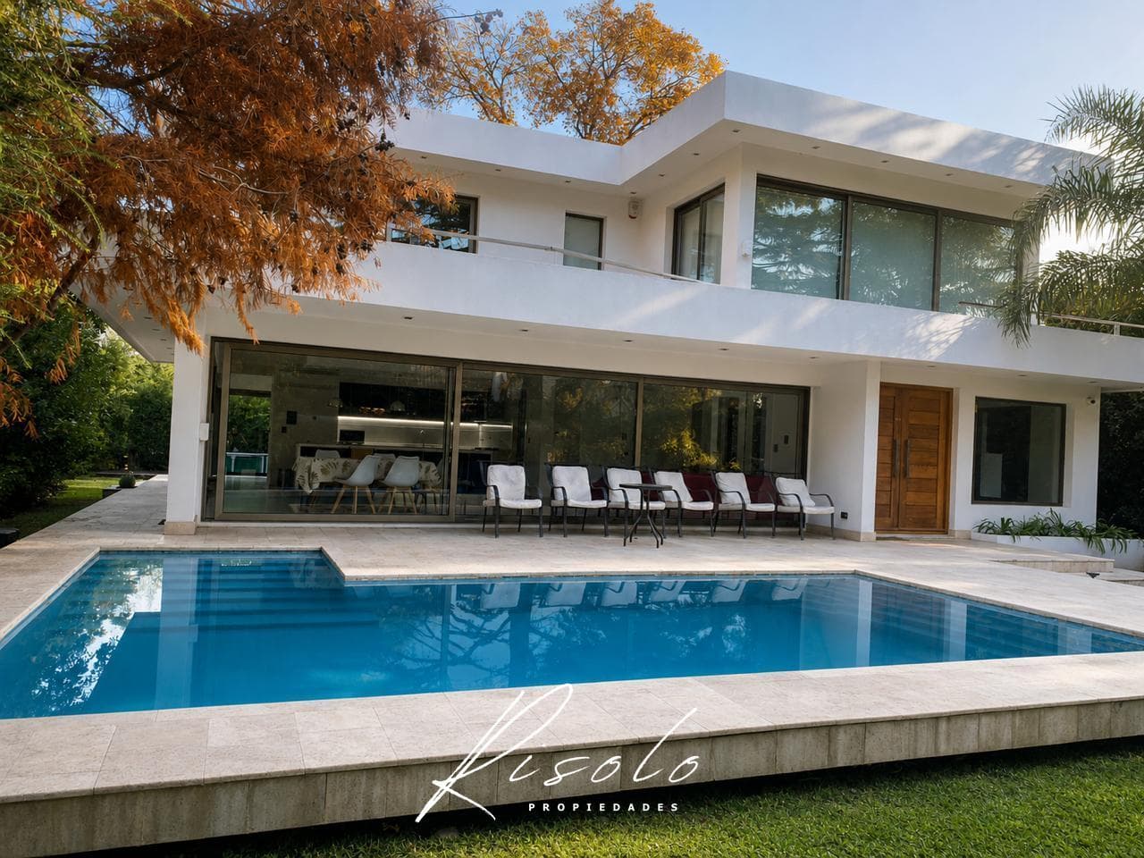 El Barranco - Exclusive Designer Home, Lake, and Nature Just 400 Meters from the Pan-American Highway
