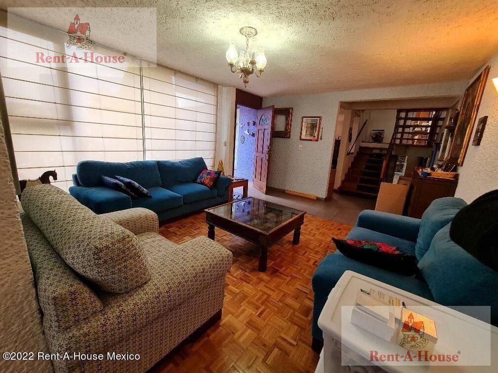 House for Sale in Rincon del Peregal, Tlalpan CR 23-2003.