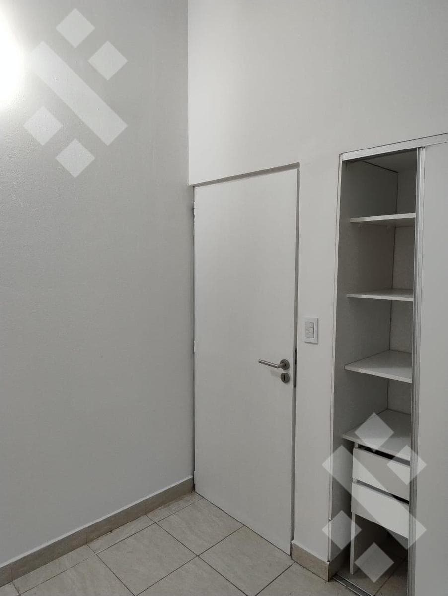 1-Bedroom Apartment on Olascoaga