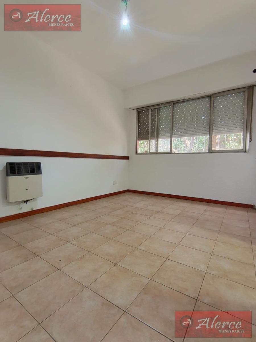 ?QUALIFY FOR FINANCING! 3-room opportunity in Remedios de Escalada