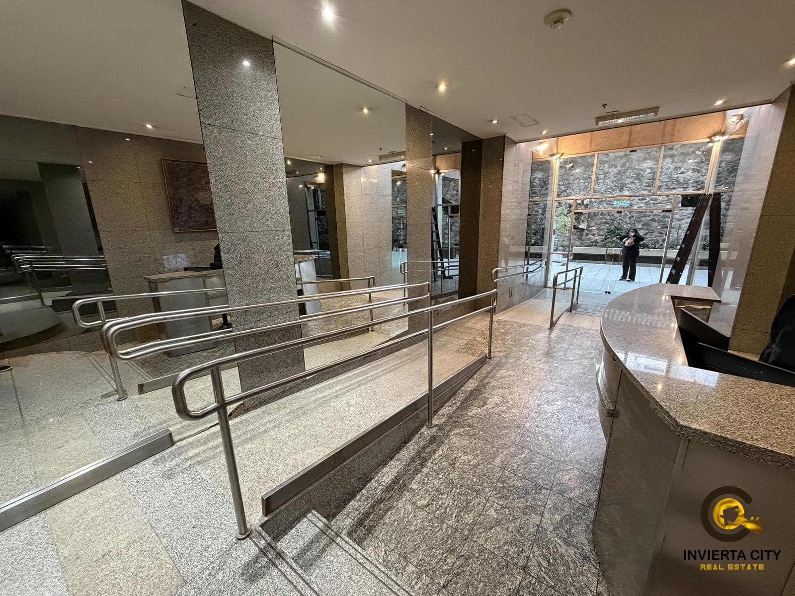 Corporate Office, Half-Floor, Garden Building (270 Ituzaingó) | 15th Floor with Balcony