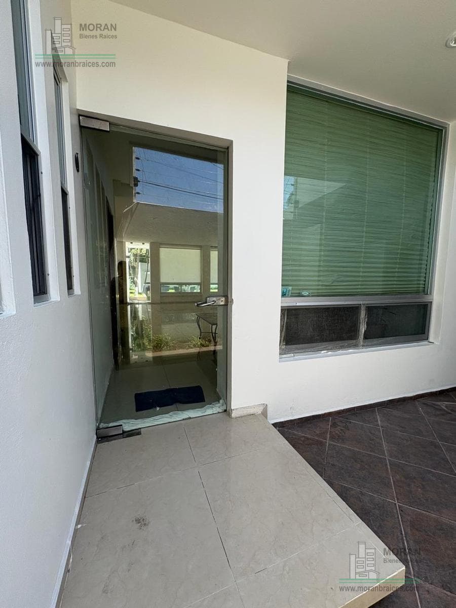 House for Sale on Tamaulipas Street, Petrolera Neighborhood, Coatzacoalcos, Veracruz.
