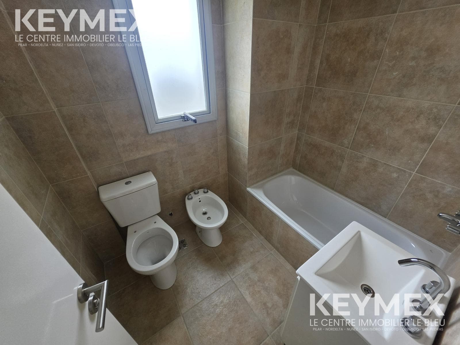 3-ROOM APARTMENT FOR SALE IN ITUZAINGO — AMENITIES