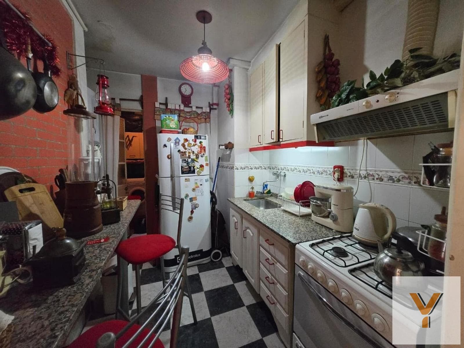 Apartment for Sale - 2 Bedrooms, 1 Bathroom - 56 m² - Paternal
