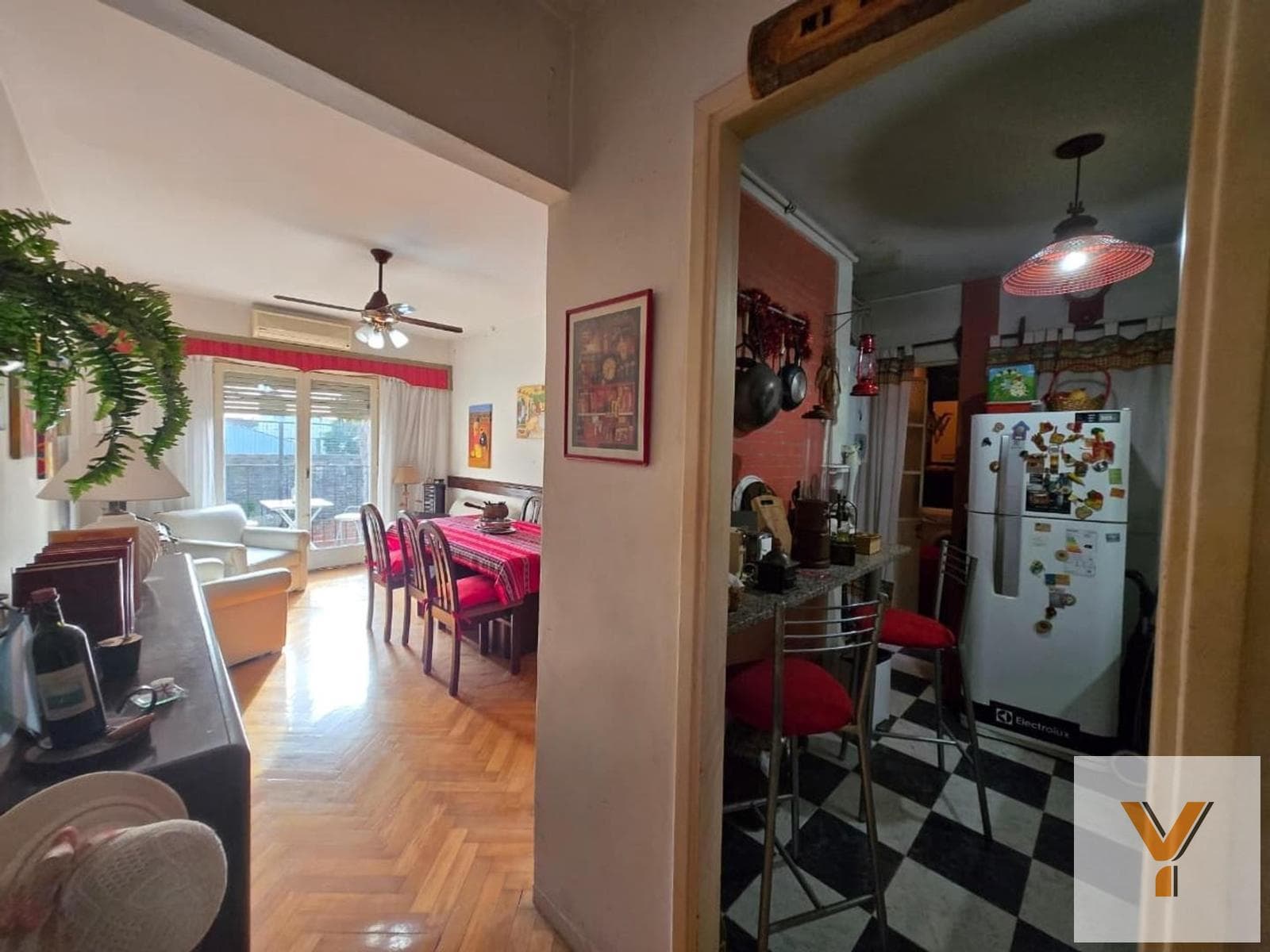 Apartment for Sale - 2 Bedrooms, 1 Bathroom - 56 m² - Paternal