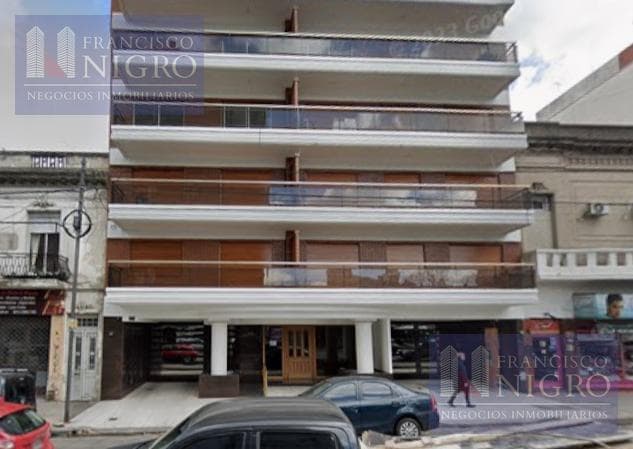 3-room apartment for rent with garage and patio in Villa del Parque