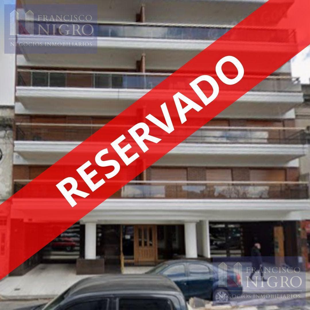 3-room apartment for rent with garage and patio in Villa del Parque