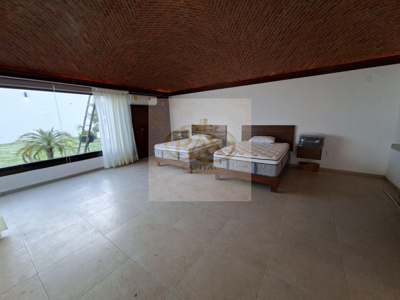 Furnished Loft with Private Garden in Colinas de Gran Jardin