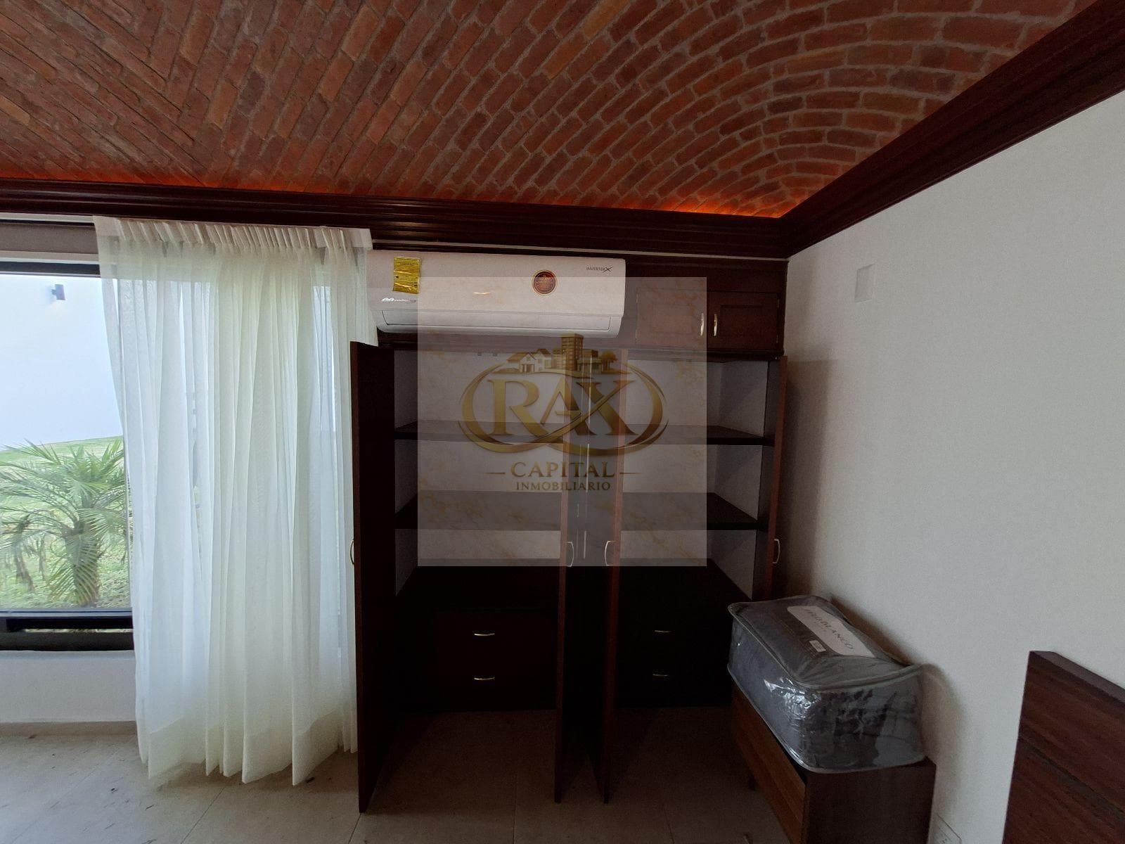 Furnished Loft with Private Garden in Colinas de Gran Jardin