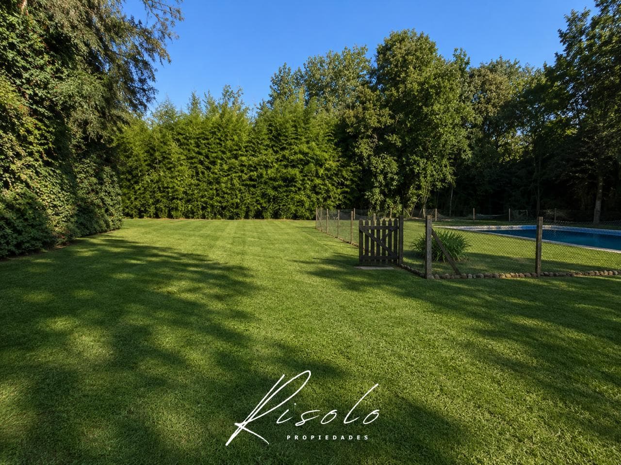 4,500 m² in Benavídez — Enjoy a Country Home or Develop a Major Project
