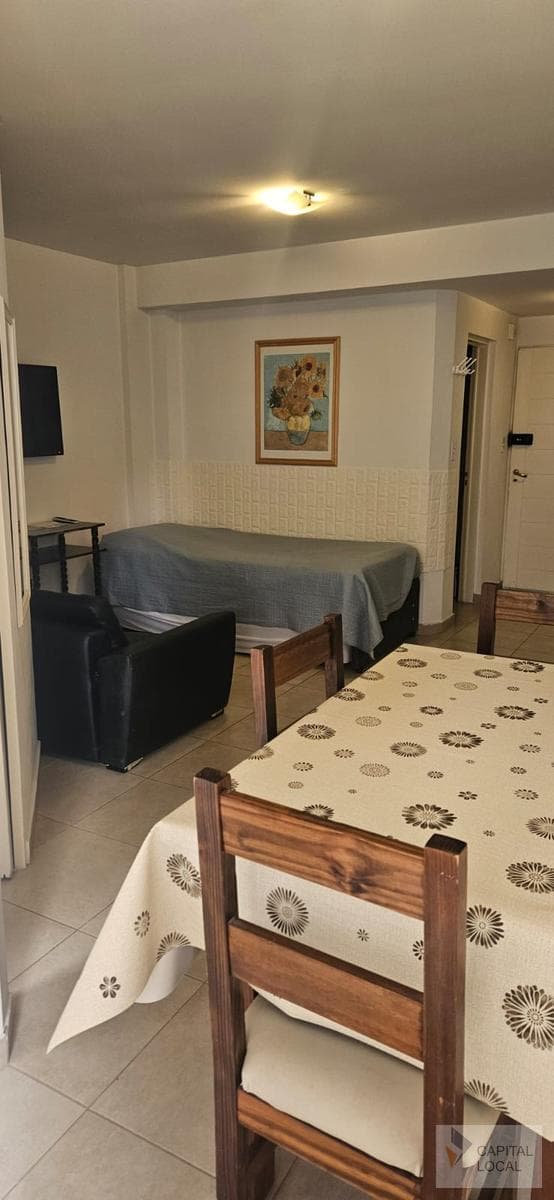 FOR RENT - 1-BEDROOM APARTMENT - FURNISHED - UTILITIES INCLUDED
