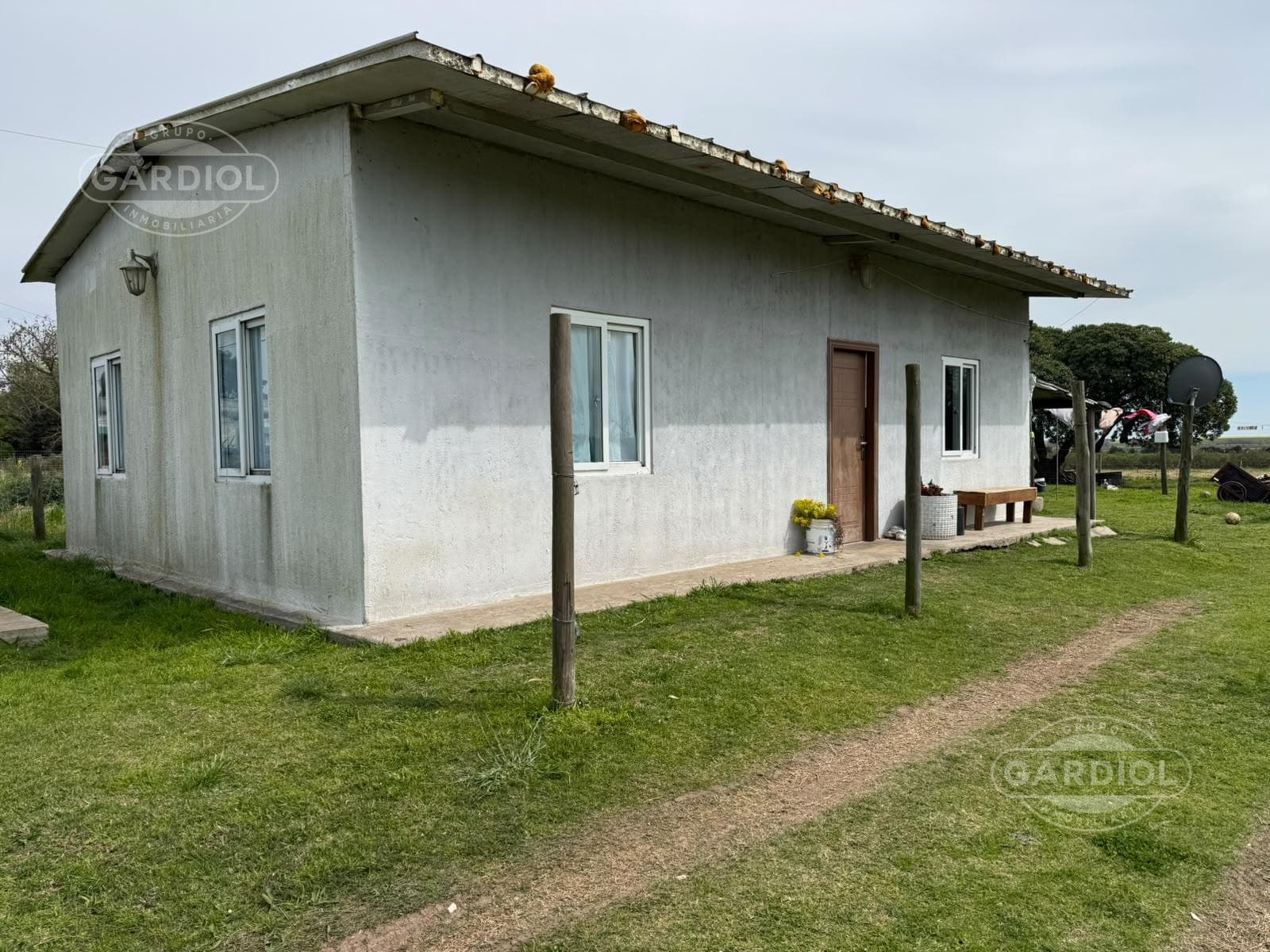 2-Bedroom House in Estanzuela