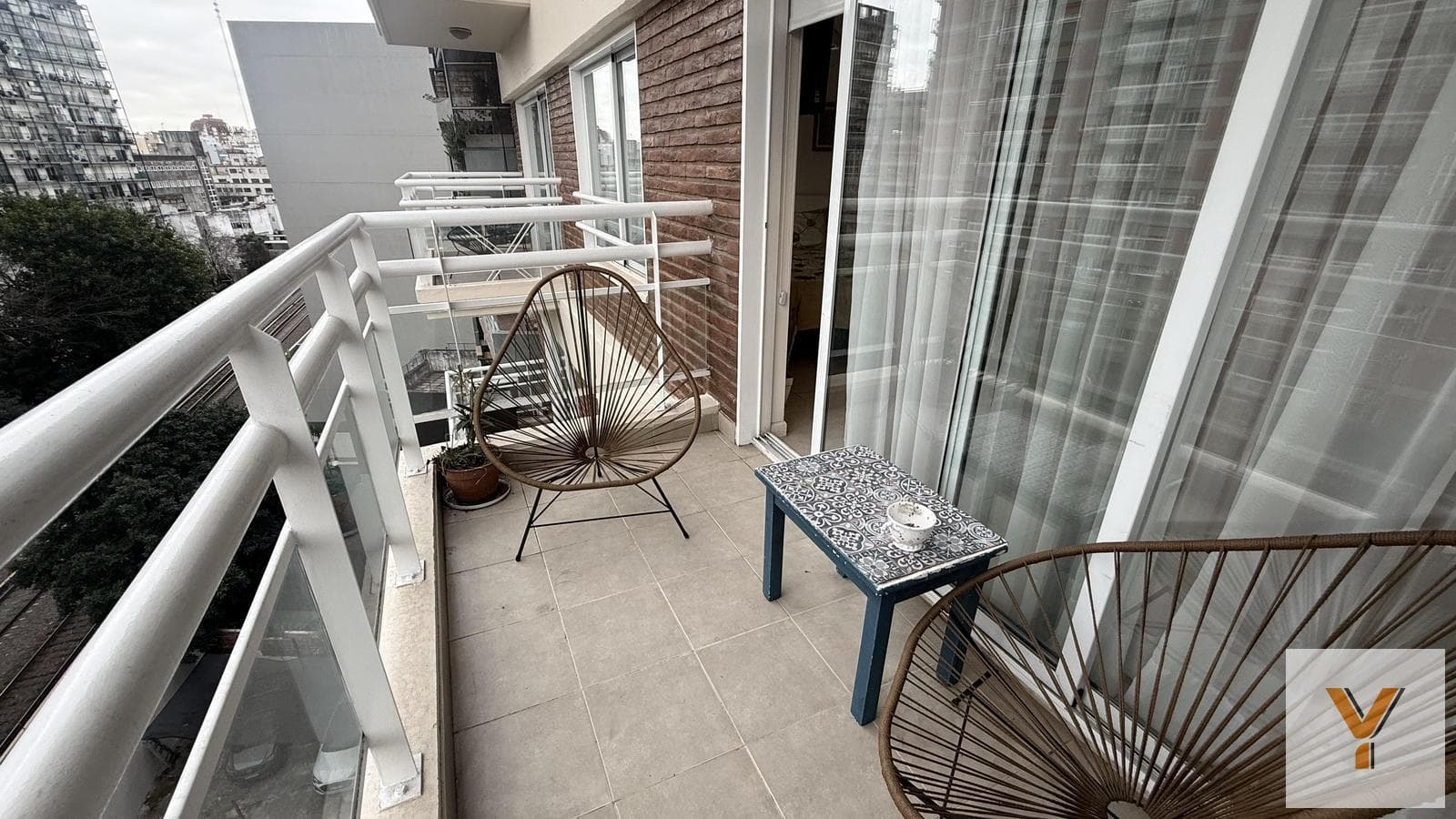 Studio Apartment for Rent in Caballito with Balcony and Pool