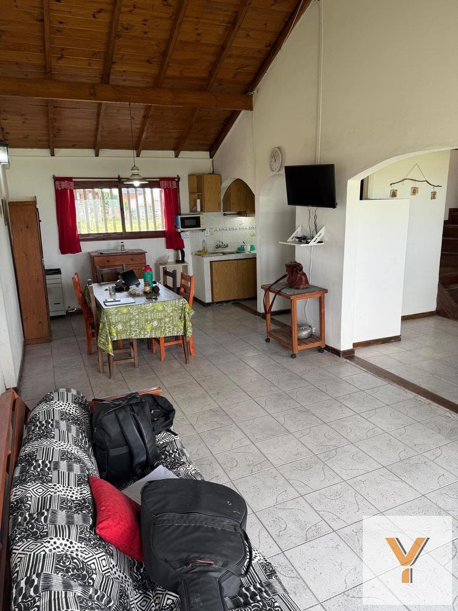 House for Rent - 3 Bedrooms, 2 Bathrooms - 500 meters - Mar del Plata