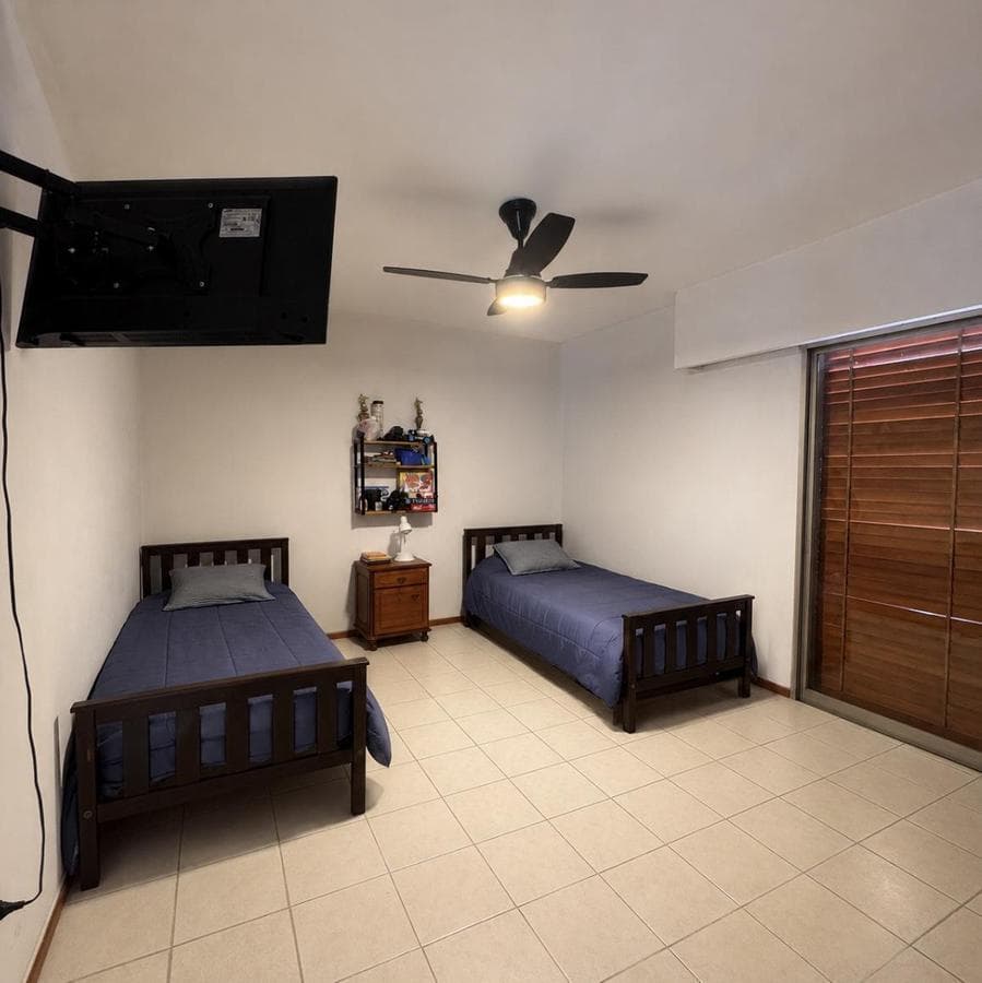 4-BEDROOM HOUSE FOR SALE, QUALIFIES FOR MORTGAGE, VILLA CABRERA
