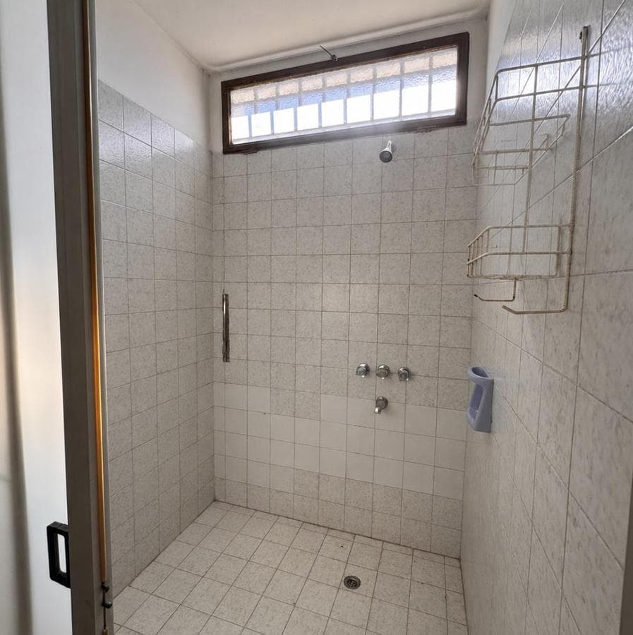 4-BEDROOM HOUSE FOR SALE, QUALIFIES FOR MORTGAGE, VILLA CABRERA