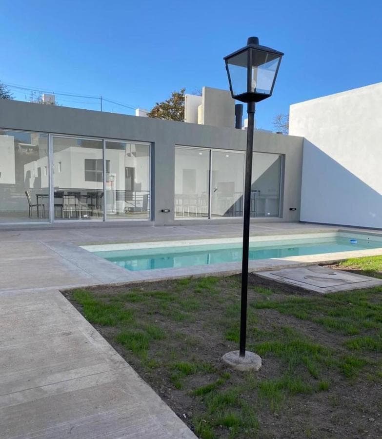 3-BEDROOM HOUSE FOR SALE IN HOUSING LA CUESTA, PLAZA CUESTA COLORADA, LA CALERA, CORDOBA