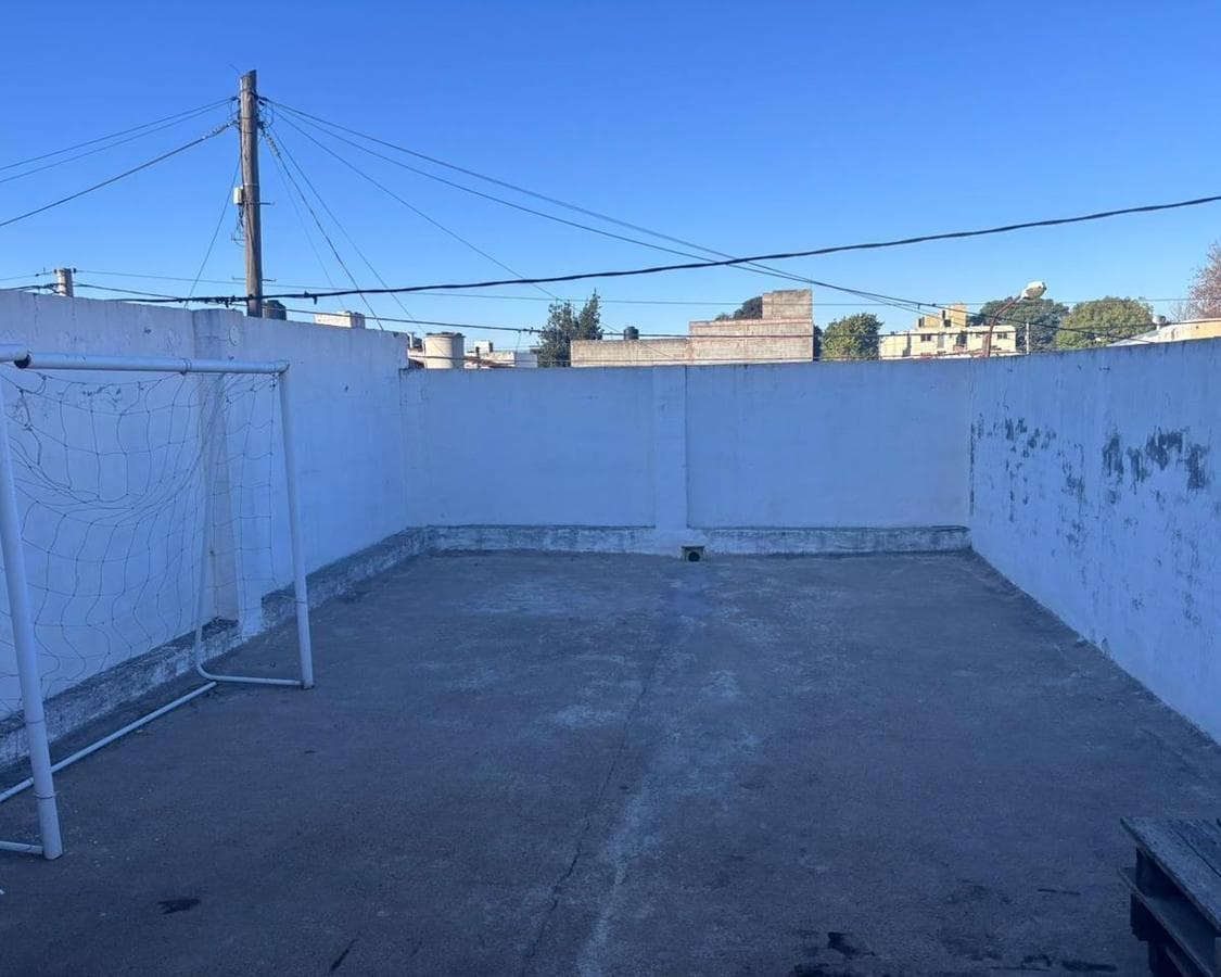 HOUSE IN ALTA CORDOBA WITH SEPARATE APARTMENT - ELIGIBLE FOR A LOAN -